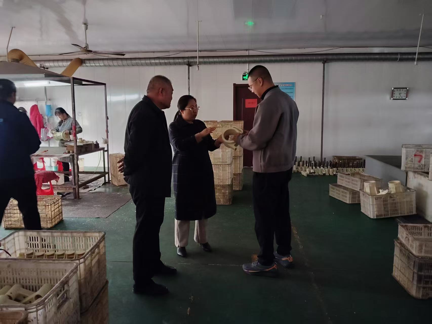 ການຢ້ຽມຢາມລູກຄ້າຢ້ຽມຢາມ