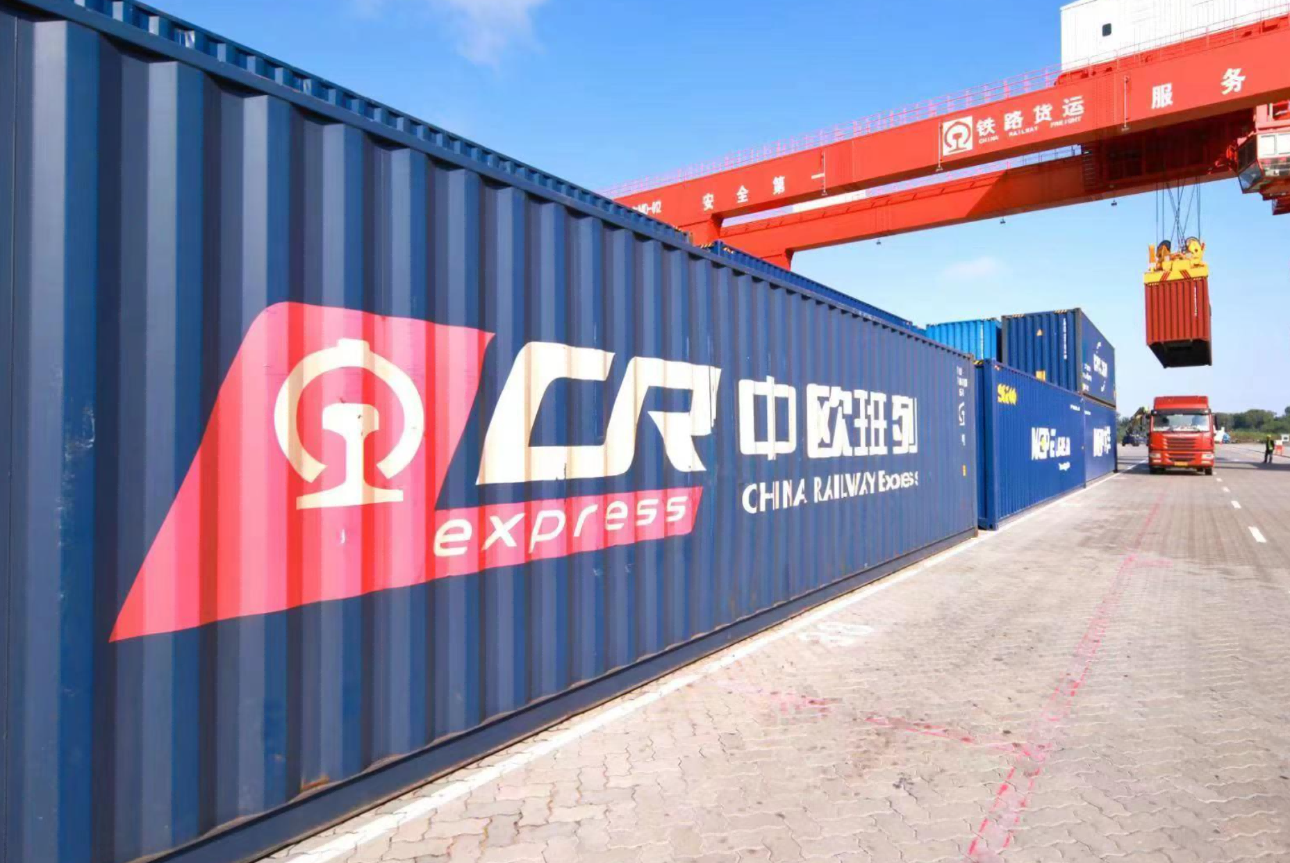 ເງິນປັນຜົນນະໂຍບາຍ + ການຍົກລະດັບອຸດສາຫະກໍາ: Turkiye ຊ່ວຍຫຼຸດຜ່ອນວ່າ 