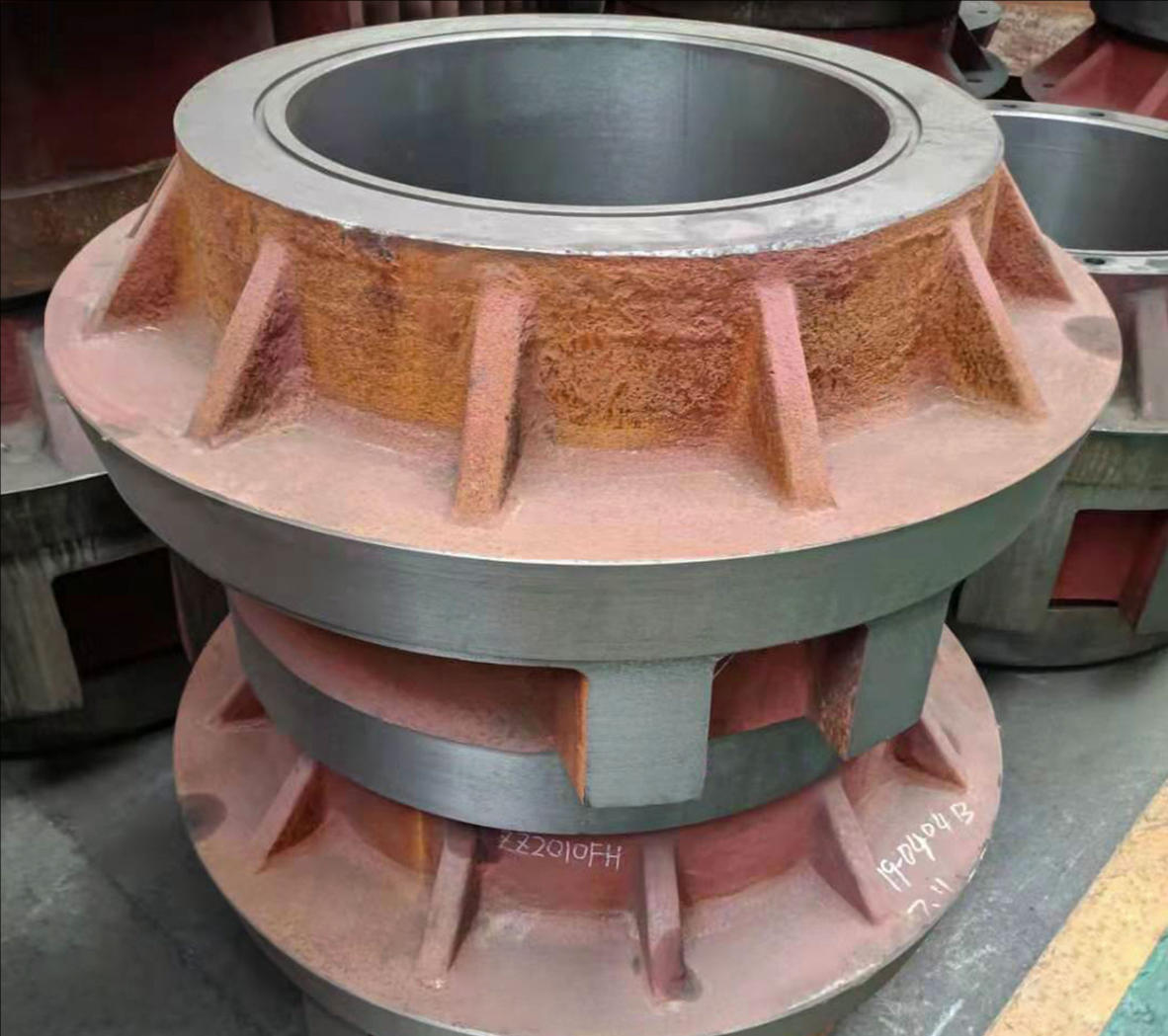 ມີຄວາມລະມັດລະວັງຫຍັງແດ່ທີ່ຄວນເອົາໃຈໃສ່ໃນເວລາທີ່ໂຍນທາດເຫຼັກທີ່ໃຊ້ທໍ່ໂກ້ໂດຍໃຊ້ຂະບວນການຜະລິດໂຟມ?